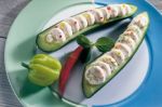 Gurke mit Frischkse-Fllung - fr 4 Personen
