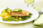 Lachsfilet mit Krbis-Pree - Zutaten fr 4 Portionen