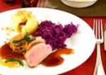 Salbei-Entenbrust - in Rotwein-Johannisbeer-Sauce 